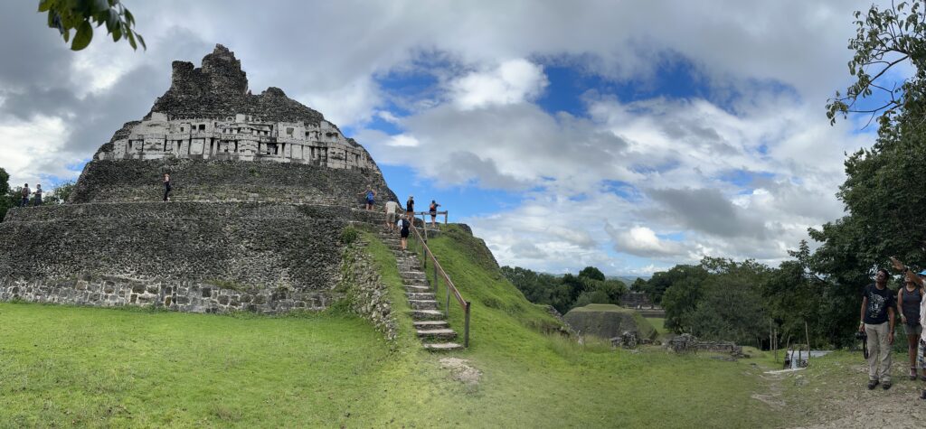 Xunantunich, Belize
