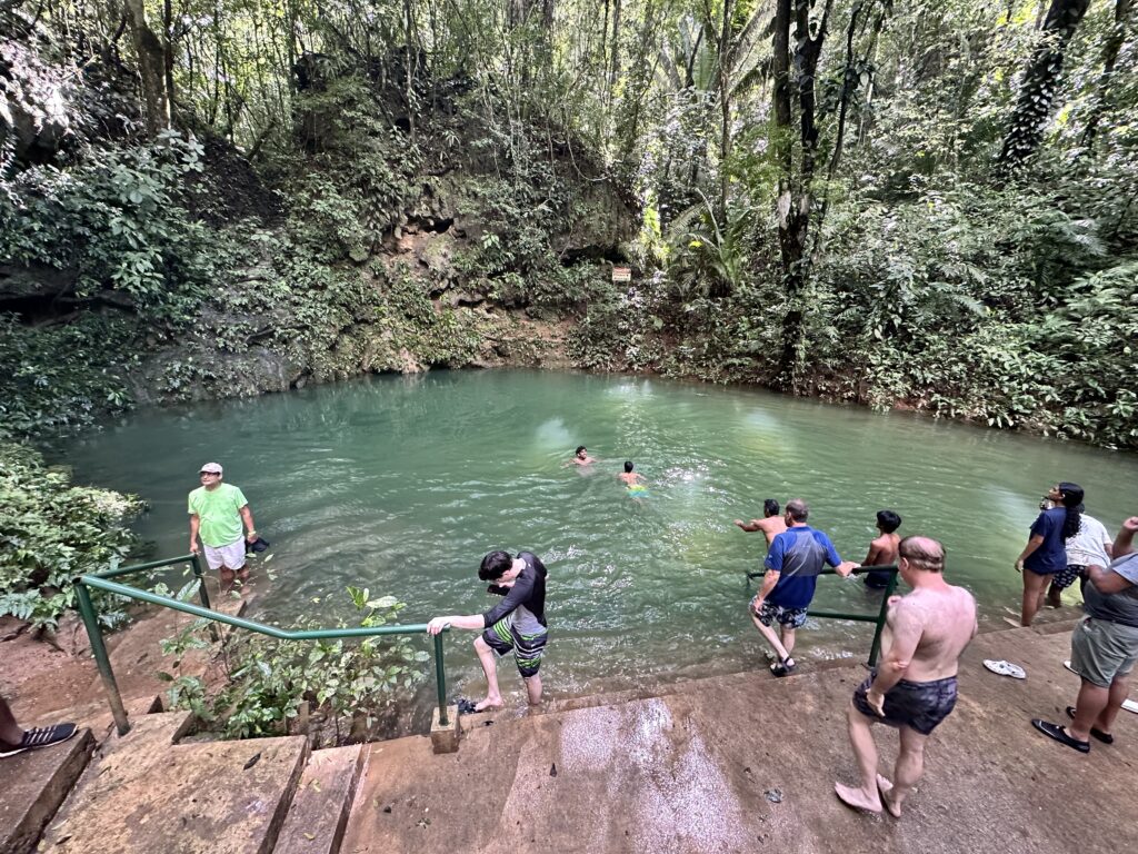 Inland Blue Hole, Belize